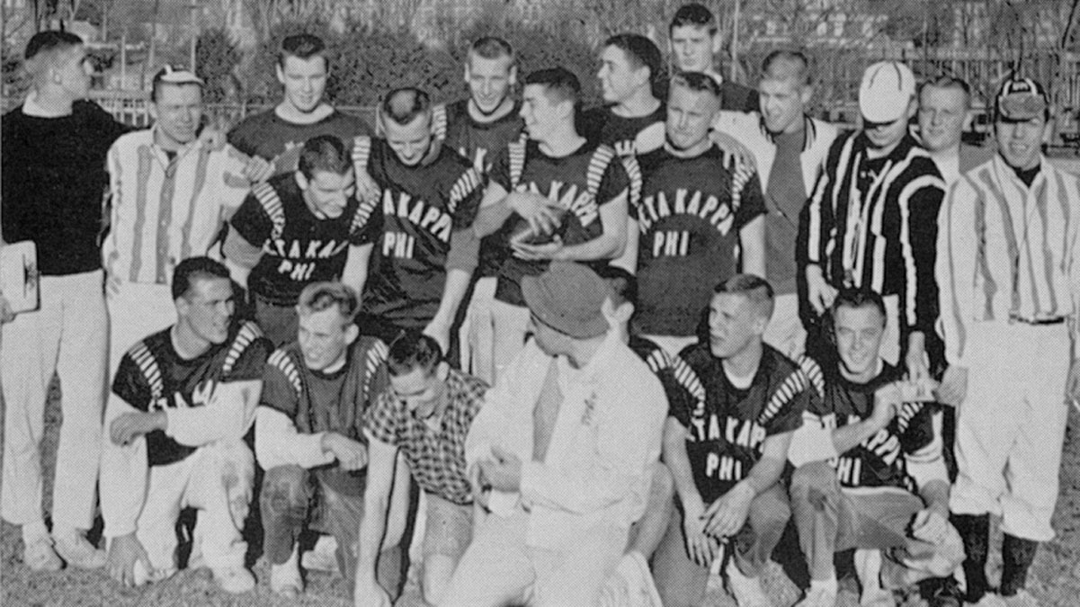 A group of men in uniform posing for a picture.